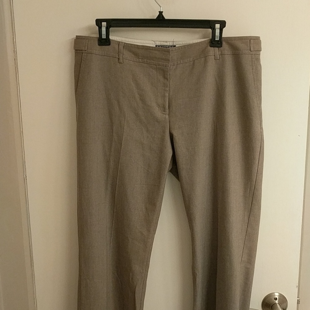 Excellent condition Express Columnist Pants 10R